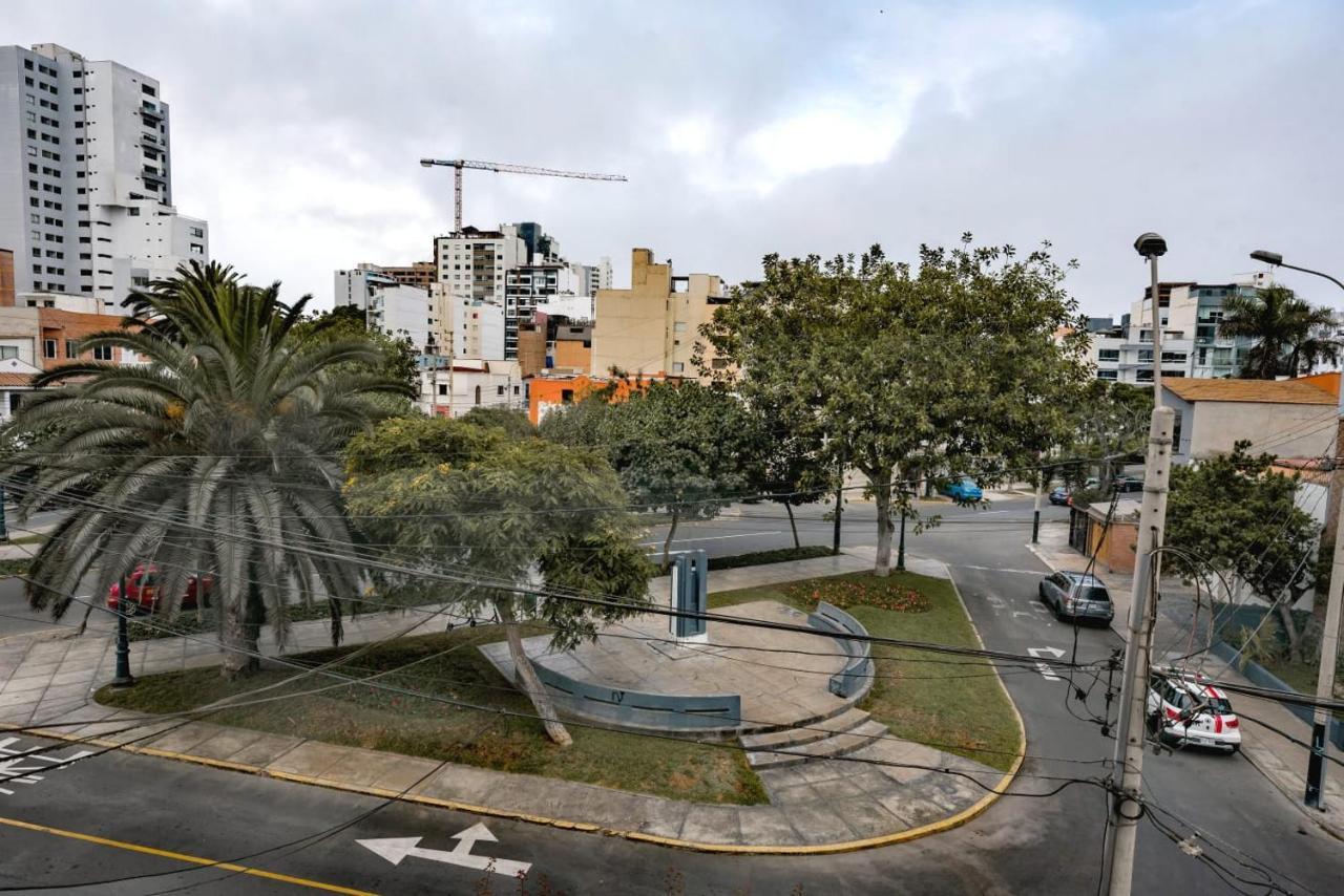 Qx Miraflores Lima Exterior foto