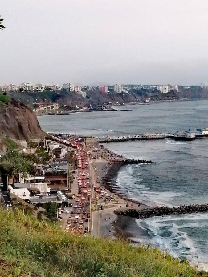 Qx Miraflores Lima Exterior foto